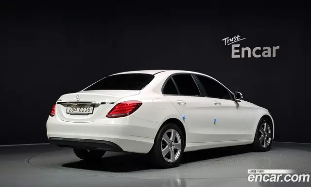 Mercedes-Benz C-Class 2018 1.6 автомат (гидро), миниатюра 2