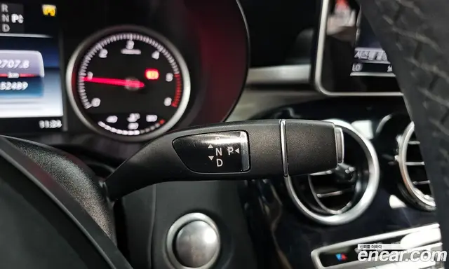 Mercedes-Benz C-Class 2018 1.6 автомат (гидро), миниатюра 9