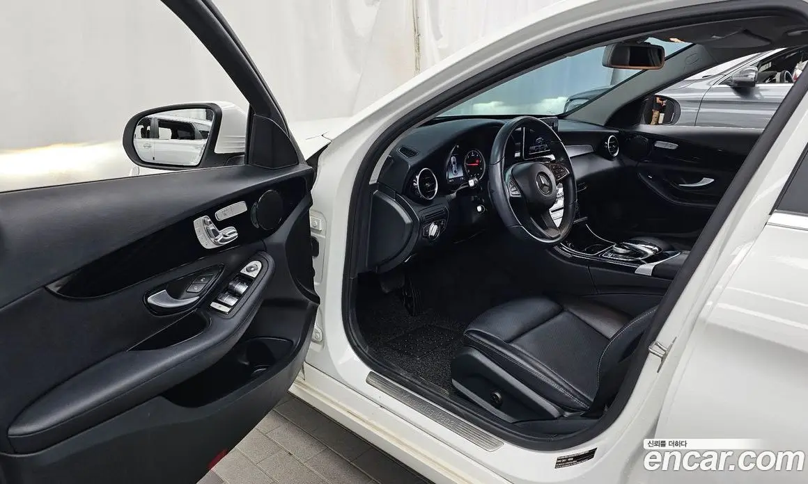 Mercedes-Benz C-Class 2018 1.6 автомат (гидро), фото 10