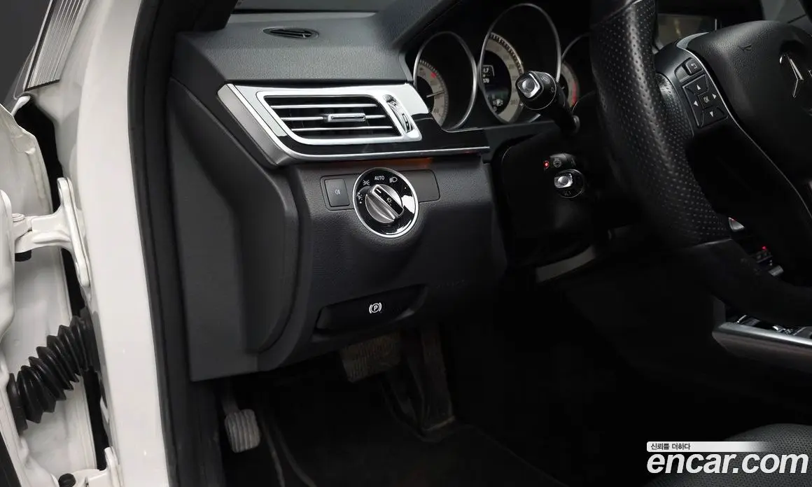 Mercedes-Benz E-Class 2014 3.5 автомат (гидро), фото 13