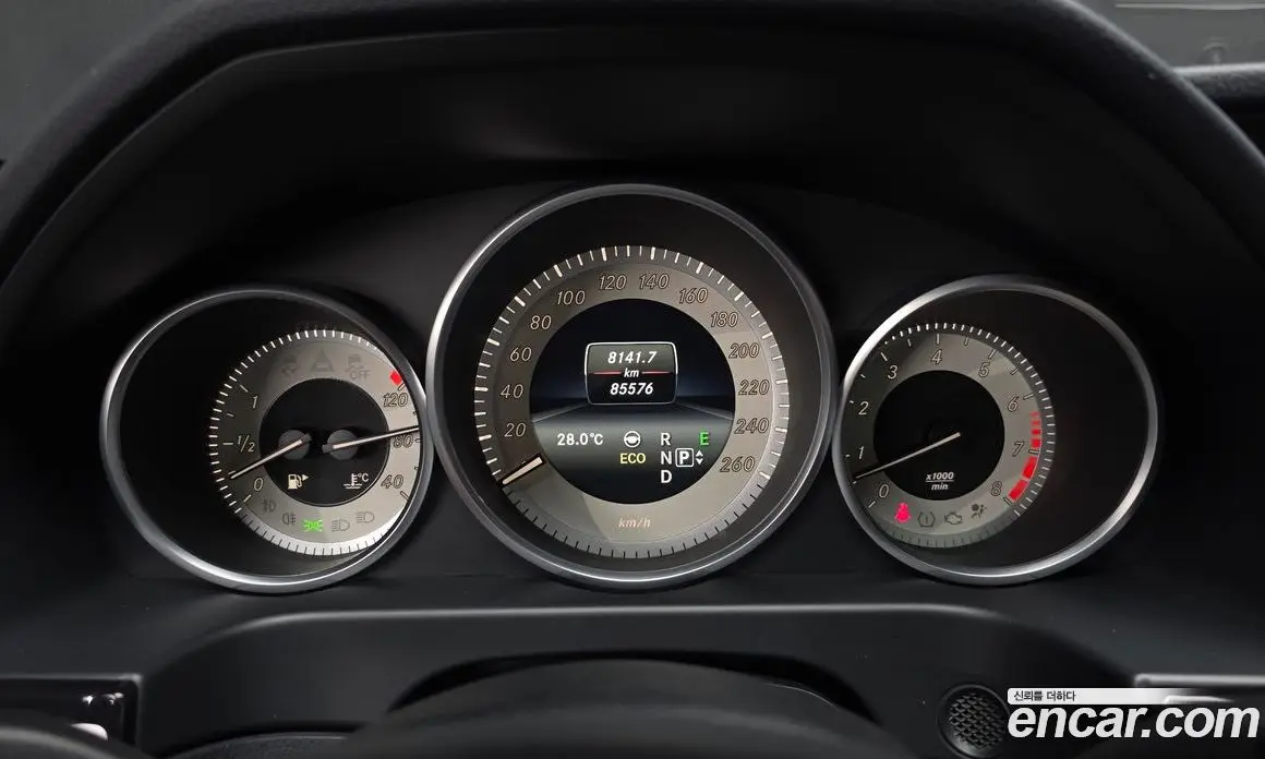 Mercedes-Benz E-Class 2014 3.5 автомат (гидро), фото 8