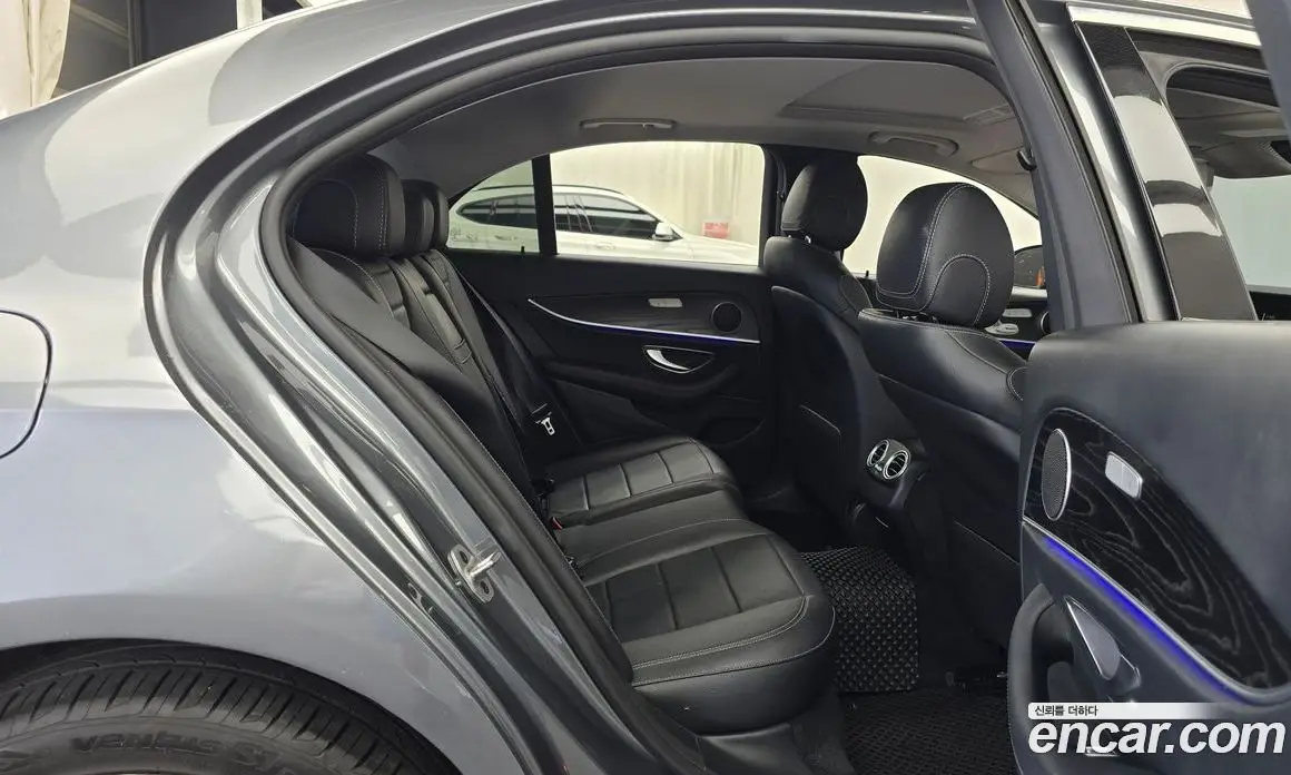 Mercedes-Benz E-Class 2020 1.9 автомат (гидро), фото 12