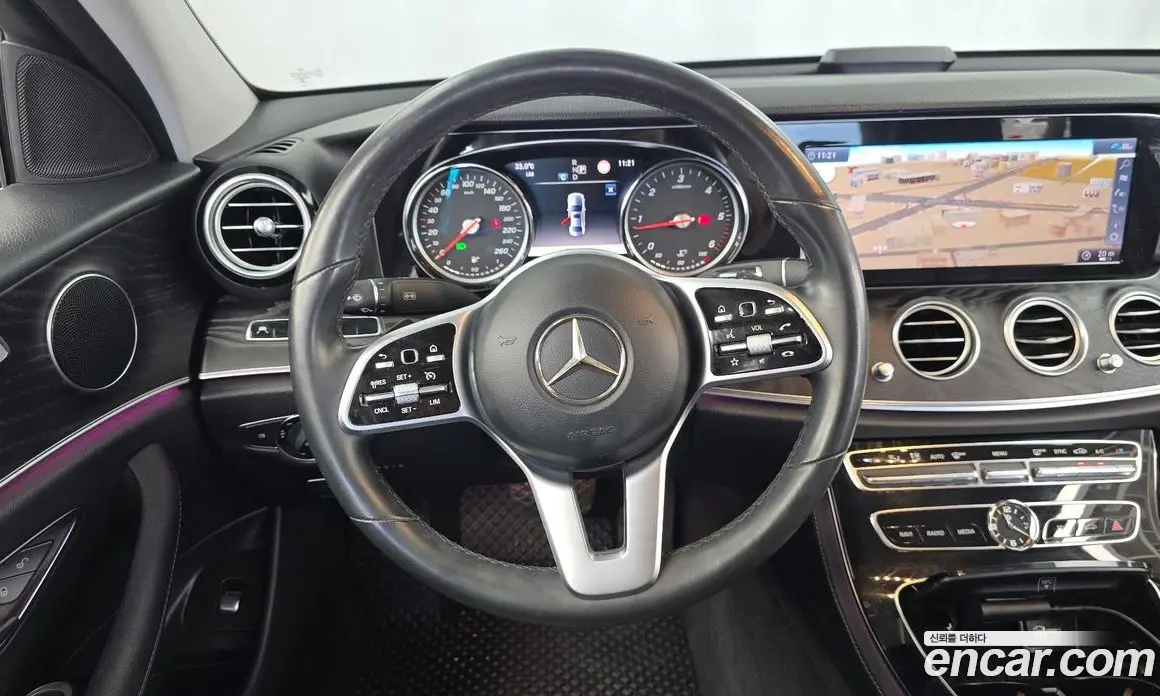 Mercedes-Benz E-Class 2020 1.9 автомат (гидро), фото 13