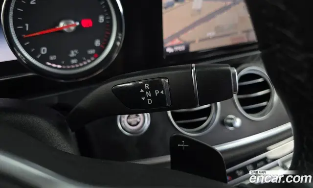 Mercedes-Benz E-Class 2020 1.9 автомат (гидро), миниатюра 9