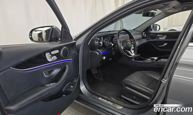 Mercedes-Benz E-Class 2020 1.9 автомат (гидро), миниатюра 10