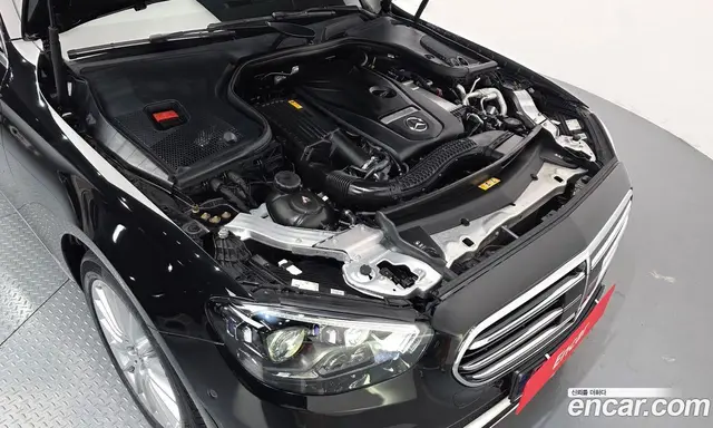 Mercedes-Benz E-Class 2023 2.0 автомат (гидро), миниатюра 6 Mercedes-Benz E-Class 2023 2.0 автомат (гидро), миниатюра 6