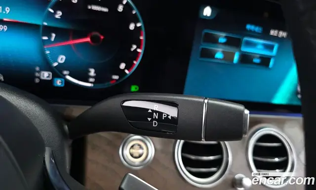 Mercedes-Benz E-Class 2023 2.0 автомат (гидро), миниатюра 9 Mercedes-Benz E-Class 2023 2.0 автомат (гидро), миниатюра 9