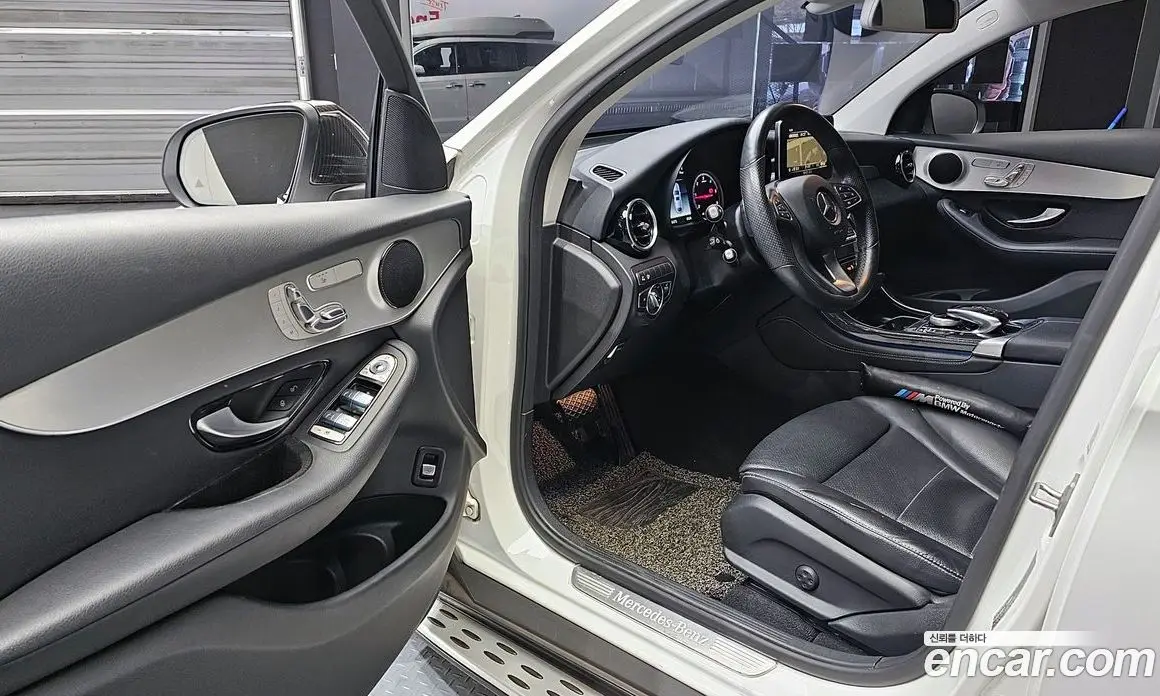 Mercedes-Benz GLC-Class 2017 2.1 автомат (гидро), фото 11 Mercedes-Benz GLC-Class 2017 2.1 автомат (гидро), фото 11
