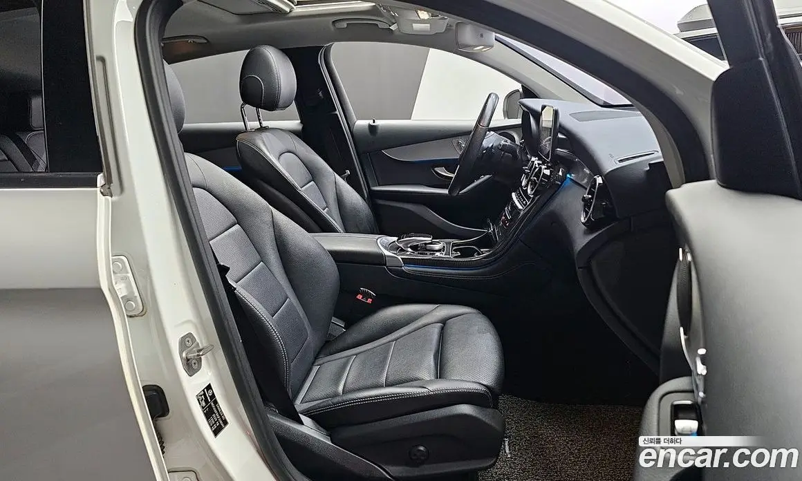 Mercedes-Benz GLC-Class 2017 2.1 автомат (гидро), фото 10 Mercedes-Benz GLC-Class 2017 2.1 автомат (гидро), фото 10
