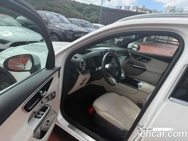 Mercedes-Benz GLC-Class 2025 2.0 автомат (гидро), миниатюра 4 Mercedes-Benz GLC-Class 2025 2.0 автомат (гидро), миниатюра 4