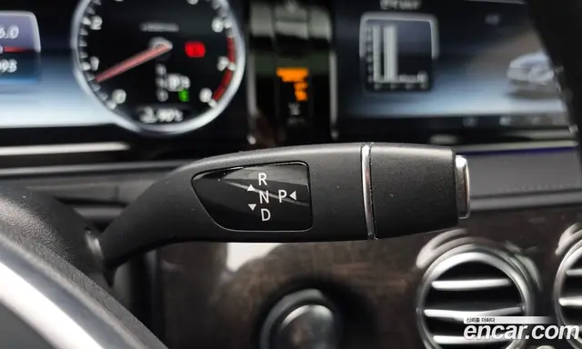 Mercedes-Benz S-Class 2016 4.7 автомат (гидро), миниатюра 9 Mercedes-Benz S-Class 2016 4.7 автомат (гидро), миниатюра 9