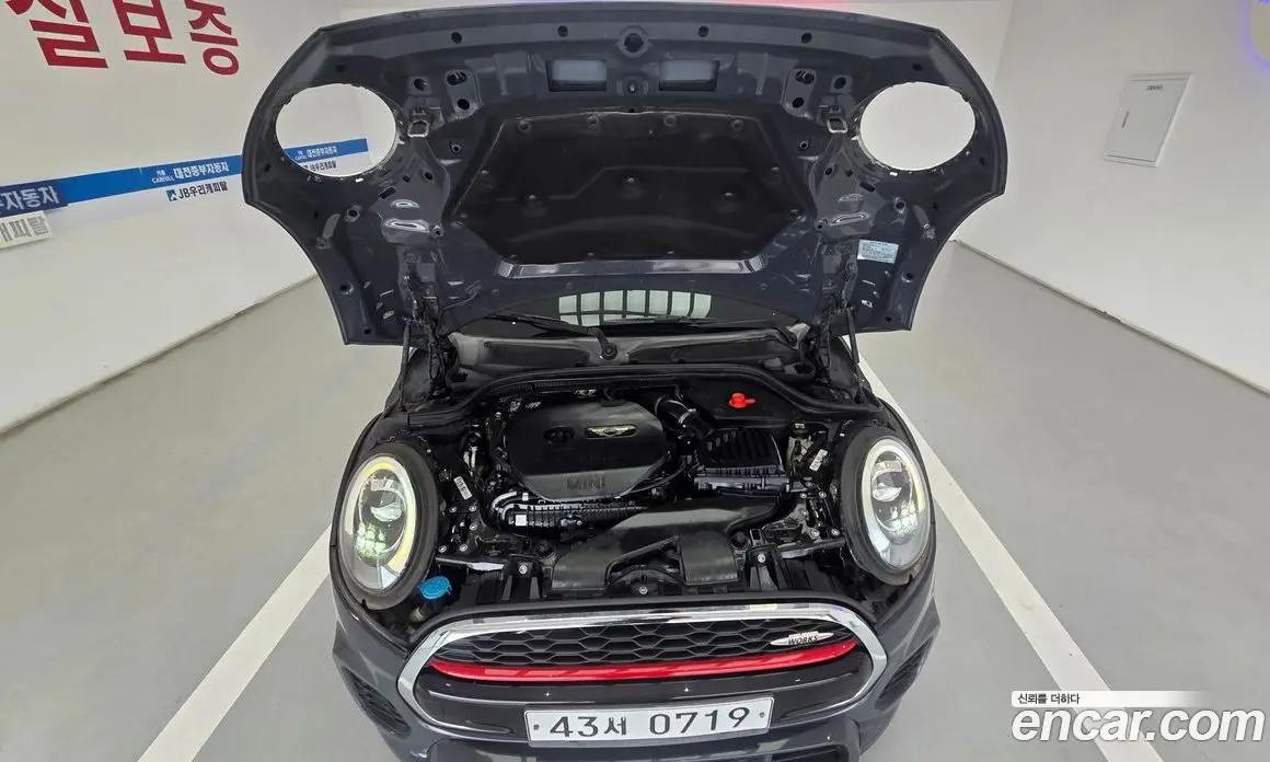 Mini Cooper 2015 2.0 автомат (гидро), фото 20