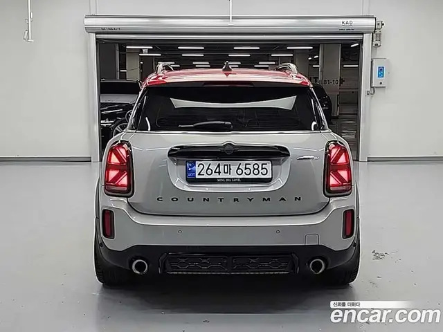 Mini Countryman 2023 2.0 автомат (гидро), миниатюра 3