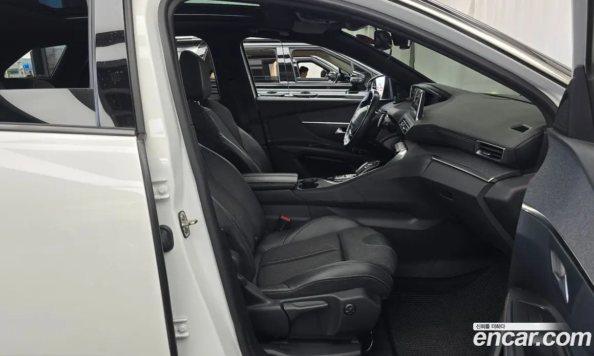 Peugeot 3008 2021 1.5 автомат (гидро), фото 11 Peugeot 3008 2021 1.5 автомат (гидро), фото 11