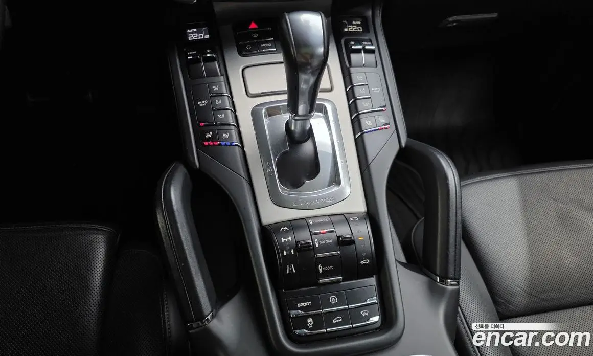 Porsche Cayenne 2011 4.8 автомат (гидро), фото 9 Porsche Cayenne 2011 4.8 автомат (гидро), фото 9
