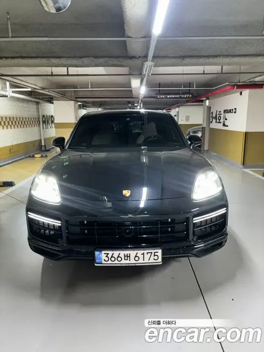 Porsche Cayenne, 2022, 26 700 км