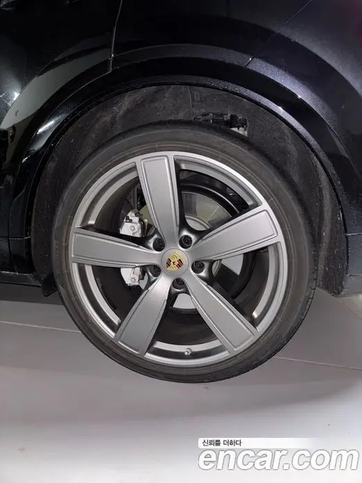 Porsche Cayenne 2022 4.0 автомат (гидро), фото 15 Porsche Cayenne 2022 4.0 автомат (гидро), фото 15