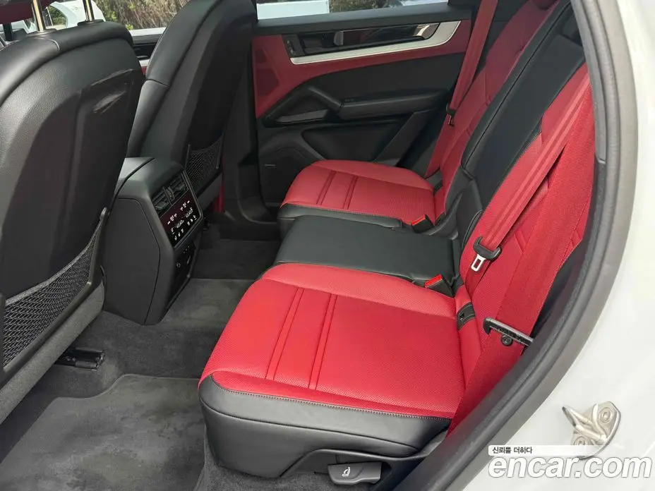 Porsche Cayenne 2024 3.0 автомат (гидро), фото 12 Porsche Cayenne 2024 3.0 автомат (гидро), фото 12