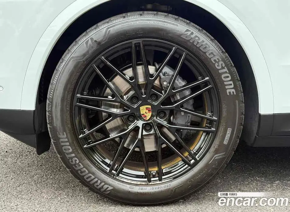 Porsche Cayenne 2024 3.0 автомат (гидро), фото 9 Porsche Cayenne 2024 3.0 автомат (гидро), фото 9