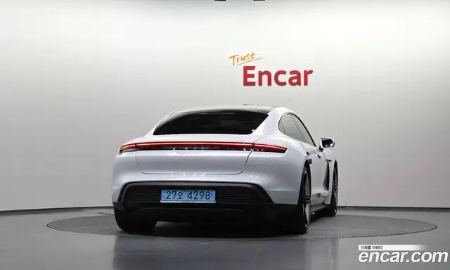 Porsche Taycan 2023 0.1 автомат (гидро), миниатюра 4