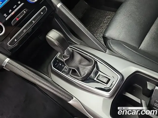 Renault (Samsung) QM6 2016 2.0 автомат (гидро), миниатюра 8 Renault (Samsung) QM6 2016 2.0 автомат (гидро), миниатюра 8