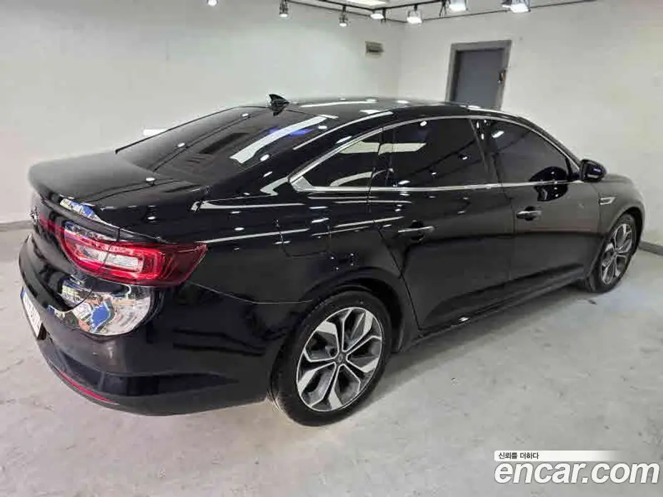 Renault (Samsung) SM6 2018 2.0 автомат (гидро), фото 6 Renault (Samsung) SM6 2018 2.0 автомат (гидро), фото 6