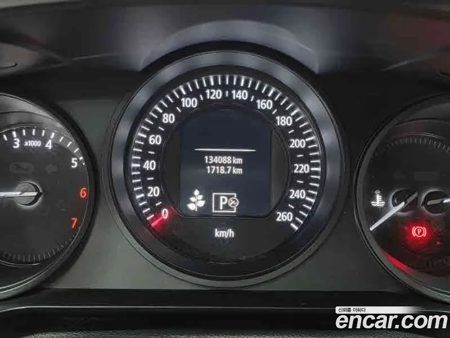 Renault (Samsung) SM6 2018 2.0 автомат (гидро), фото 9 Renault (Samsung) SM6 2018 2.0 автомат (гидро), фото 9