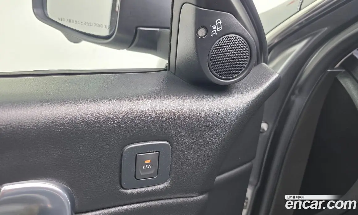 Renault (Samsung) SM7 2015 2.5 автомат (гидро), фото 13 Renault (Samsung) SM7 2015 2.5 автомат (гидро), фото 13