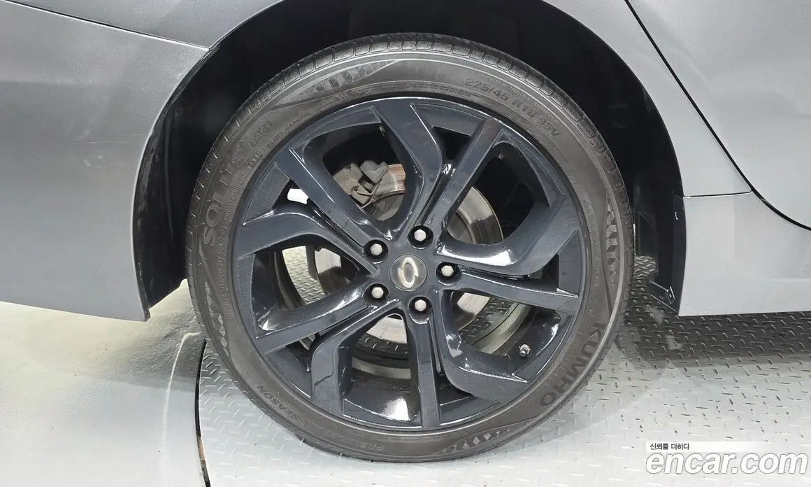 Renault (Samsung) SM7 2015 2.5 автомат (гидро), фото 5 Renault (Samsung) SM7 2015 2.5 автомат (гидро), фото 5