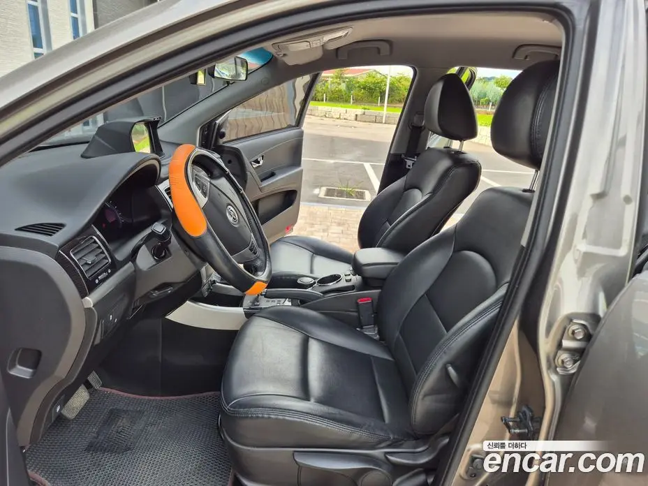 SsangYong Korando 2013 2.0 автомат (гидро), фото 14 SsangYong Korando 2013 2.0 автомат (гидро), фото 14