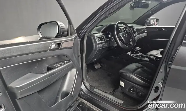 SsangYong Rexton 2021 2.2 автомат (гидро), миниатюра 11 SsangYong Rexton 2021 2.2 автомат (гидро), миниатюра 11