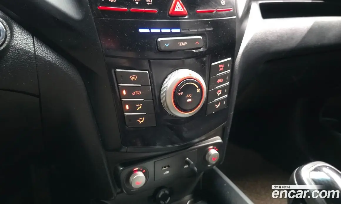 SsangYong TIBOLI 2017 1.6 автомат (гидро), фото 16