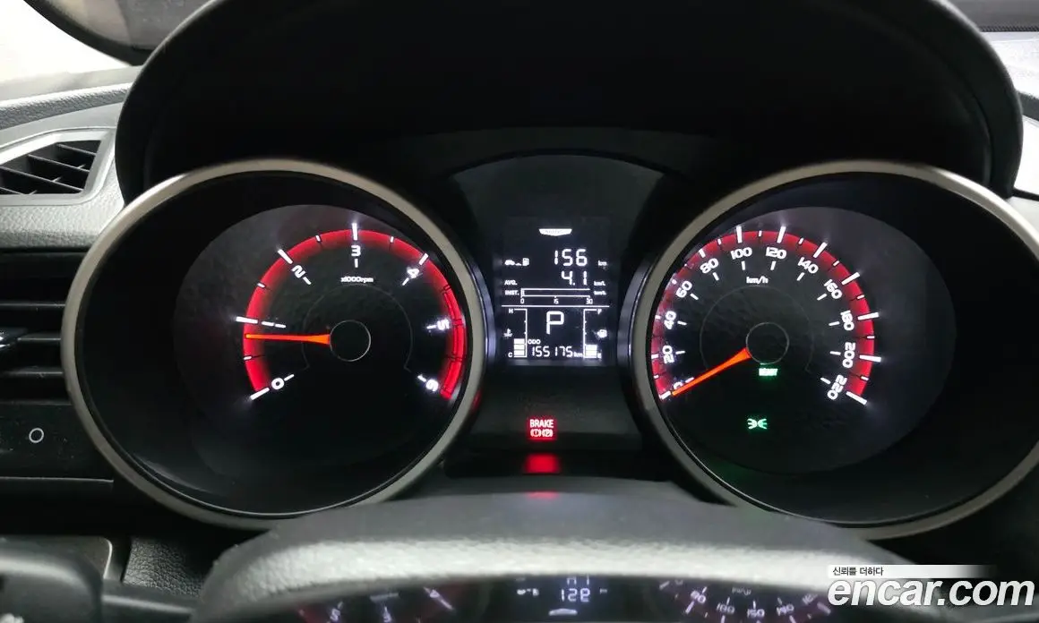 SsangYong TIBOLI 2017 1.6 автомат (гидро), фото 8
