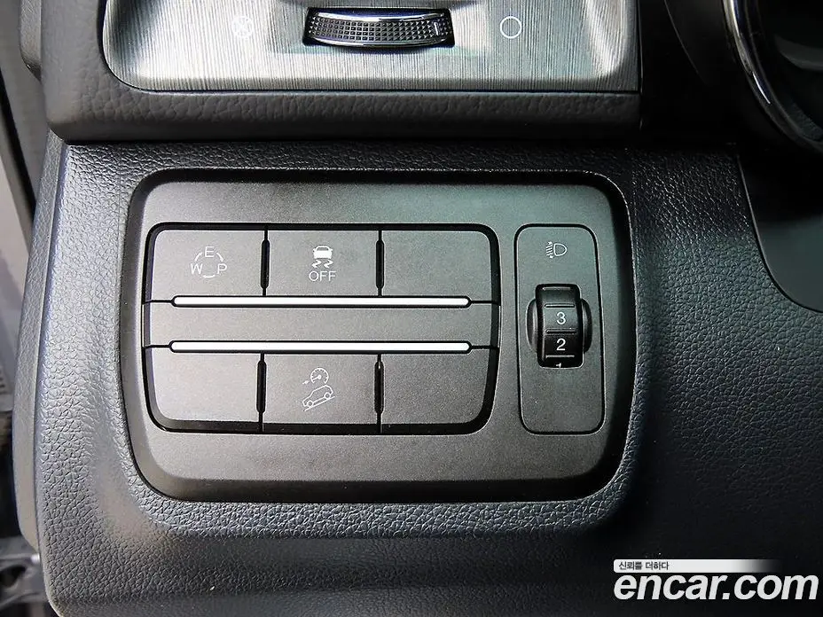 SsangYong TIBOLI 2019 1.6 автомат (гидро), фото 12