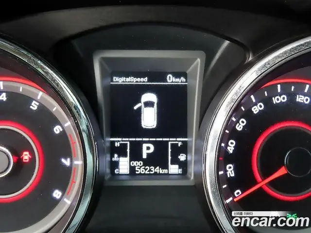 SsangYong TIBOLI 2019 1.6 автомат (гидро), миниатюра 6