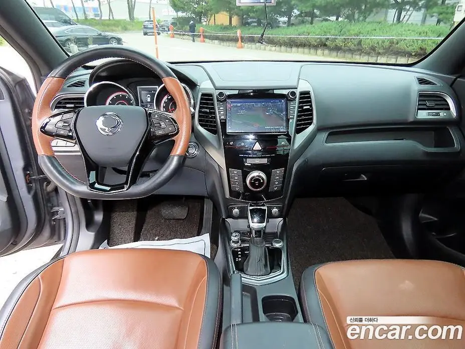 SsangYong TIBOLI 2019 1.6 автомат (гидро), фото 7