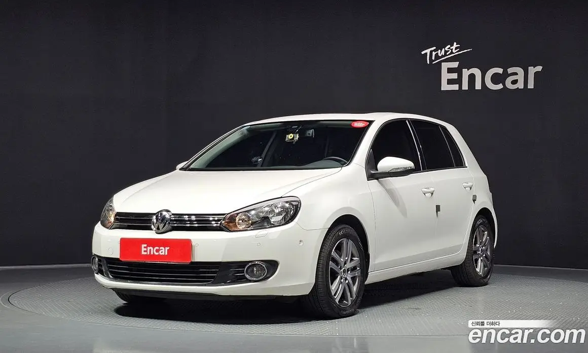 Volkswagen Golf 2010 2.0 автомат (гидро), фото 1 Volkswagen Golf 2010 2.0 автомат (гидро), фото 1