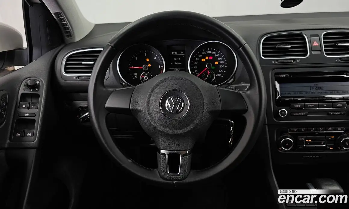 Volkswagen Golf 2010 2.0 автомат (гидро), фото 13 Volkswagen Golf 2010 2.0 автомат (гидро), фото 13