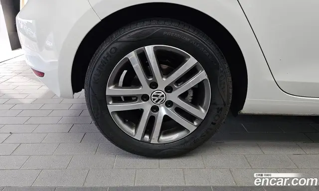 Volkswagen Golf 2010 2.0 автомат (гидро), миниатюра 5 Volkswagen Golf 2010 2.0 автомат (гидро), миниатюра 5