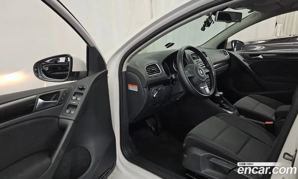 Volkswagen Golf 2010 2.0 автомат (гидро), фото 10 Volkswagen Golf 2010 2.0 автомат (гидро), фото 10