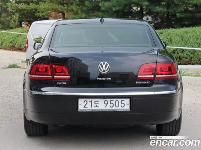 Volkswagen Phaeton 2013 3.0 автомат (гидро), миниатюра 4 Volkswagen Phaeton 2013 3.0 автомат (гидро), миниатюра 4
