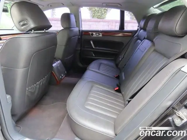 Volkswagen Phaeton 2013 3.0 автомат (гидро), миниатюра 7 Volkswagen Phaeton 2013 3.0 автомат (гидро), миниатюра 7