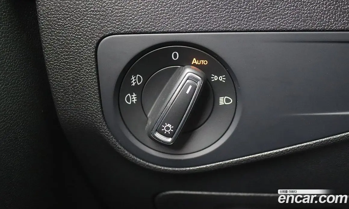 Volkswagen Tiguan 2018 2.0 автомат (гидро), фото 14 Volkswagen Tiguan 2018 2.0 автомат (гидро), фото 14