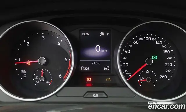 Volkswagen Tiguan 2018 2.0 автомат (гидро), миниатюра 7 Volkswagen Tiguan 2018 2.0 автомат (гидро), миниатюра 7