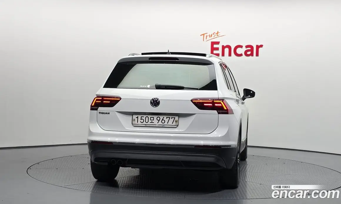Volkswagen Tiguan 2019 2.0 автомат (гидро), фото 4