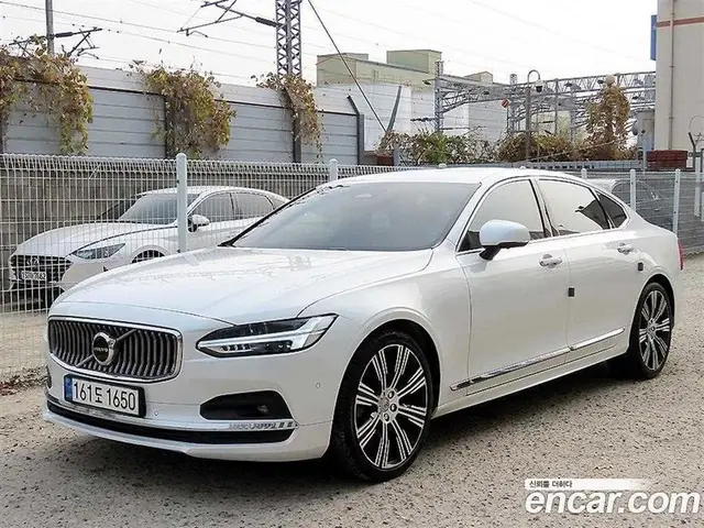 Volvo S90 2022 2.0 автомат (гидро), миниатюра 2 Volvo S90 2022 2.0 автомат (гидро), миниатюра 2
