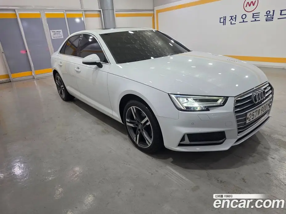 Audi A4 2019 2.0 автомат (гидро), фото 3 Audi A4 2019 2.0 автомат (гидро), фото 3