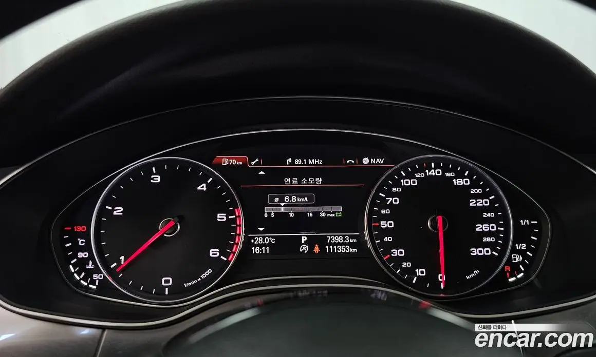 Audi A6 2015 2.0 автомат (гидро), фото 8