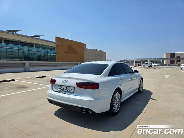 Audi A6 2018 2.0 автомат (гидро), миниатюра 2