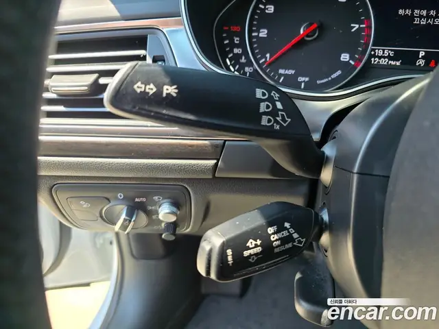 Audi A6 2018 2.0 автомат (гидро), миниатюра 12